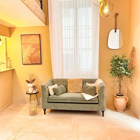 Spacious Loft, Duplex, Old Town, 3 Bedrooms - Easy Check-In Niza Exterior foto